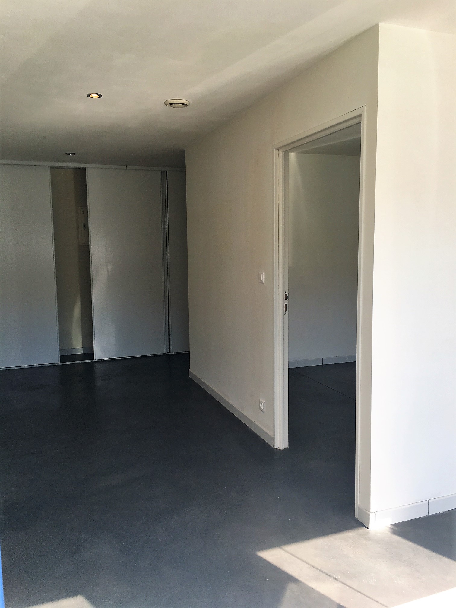 Lot 12 — Biarritz La Négresse, local 45 m² face à la gare